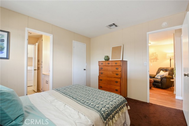 Detail Gallery Image 9 of 20 For 11250 Beach Bld #100,  Stanton,  CA 90680 - 2 Beds | 2 Baths