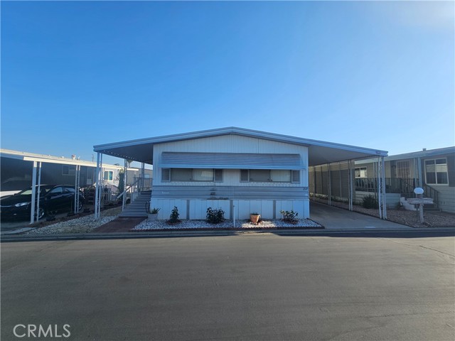 Front Image Thumbnail for CRIV26069585