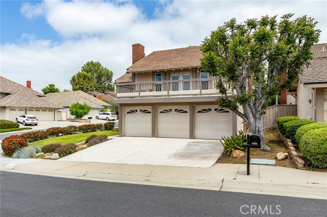 Detail Gallery Image 2 of 64 For 2025 Woodhill Ln, Brea,  CA 92821 - 4 Beds | 2/1 Baths