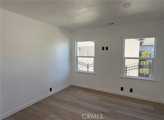 Detail Gallery Image 11 of 15 For 15025 Roseton, Norwalk,  CA 90650 - 2 Beds | 1 Baths