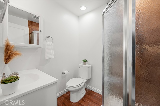 3943 E Lindenwood Drive, Ontario CA: https://media.crmls.org/medias/3bdc769b-e555-44dc-92ca-03c93b4f8473.jpg