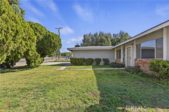 Image 3 for 976 1St St, Norco, CA 92860