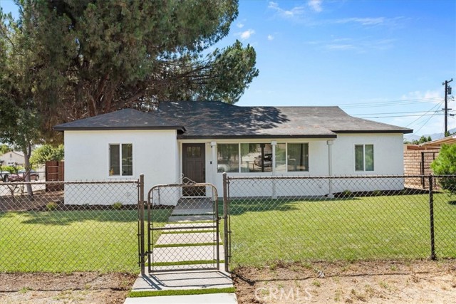 8316 Reseda Avenue, Fontana CA: https://media.crmls.org/medias/3bdd4337-15cd-48ca-9117-1e9c09019490.jpg