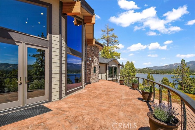 Detail Gallery Image 6 of 50 For 41611 St Hwy 38, Big Bear Lake,  CA 92333 - 4 Beds | 3/1 Baths