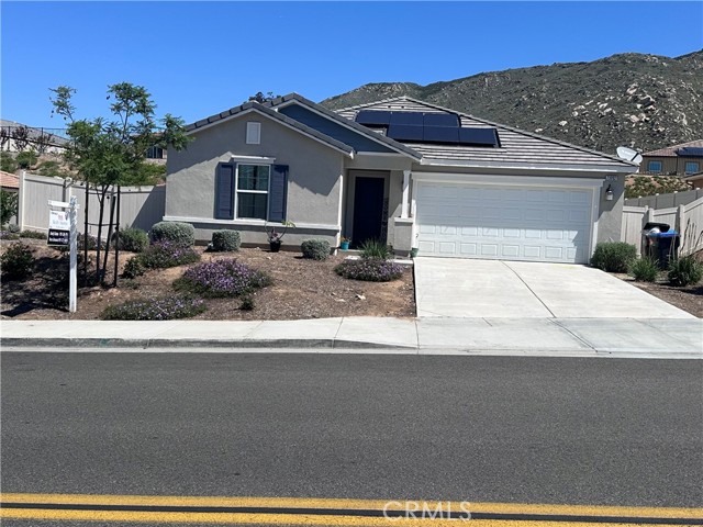 Detail Gallery Image 1 of 36 For 23092 Lawless Rd, Moreno Valley,  CA 92557 - 3 Beds | 2 Baths