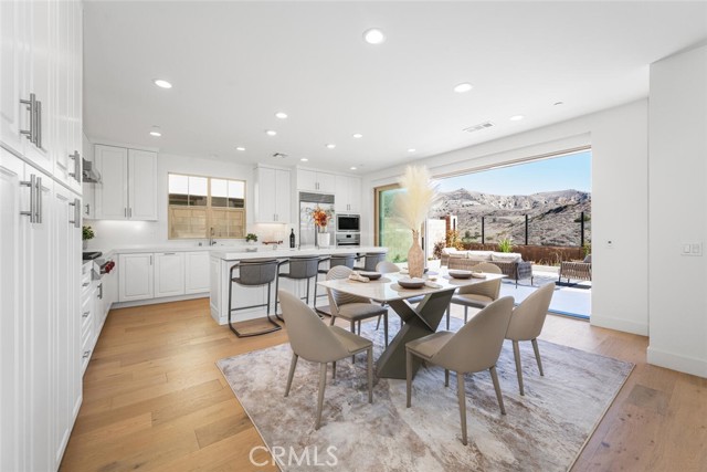 Front Image Thumbnail for CROC25233989