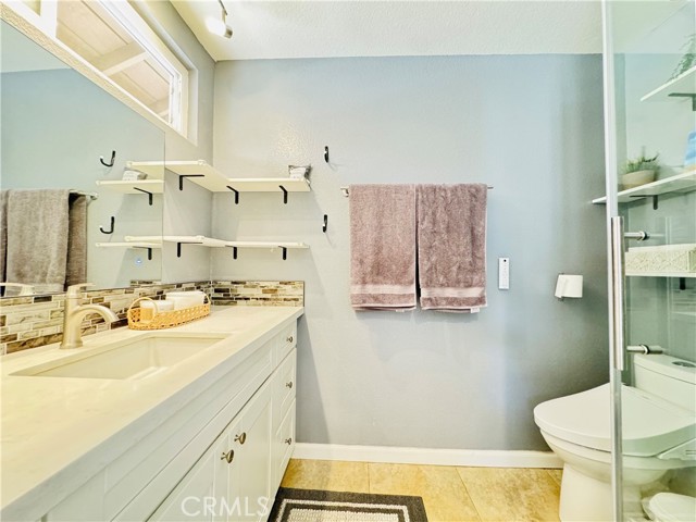 750 Lincoln Avenue, Diamond Bar CA: https://media.crmls.org/medias/3be18fda-ce6e-4711-bba7-b1acd61c996c.jpg