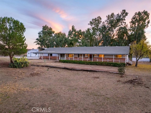 Detail Gallery Image 3 of 59 For 6935 Chardonnay Rd, Paso Robles,  CA 93446 - 4 Beds | 3 Baths