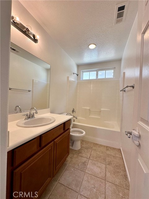 Detail Gallery Image 24 of 32 For 14523 Purdue Ave, Chino,  CA 91710 - 3 Beds | 2/1 Baths