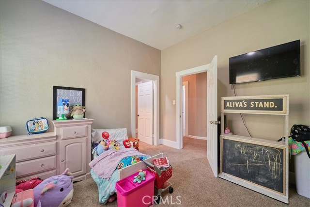 Detail Gallery Image 17 of 30 For 639 N F St, San Bernardino,  CA 92410 - 4 Beds | 1/1 Baths