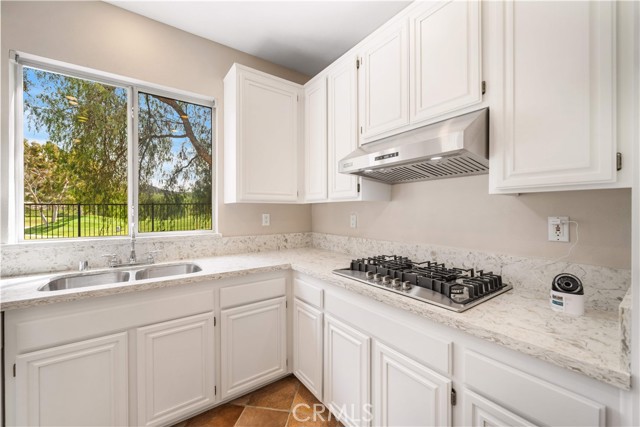 Detail Gallery Image 12 of 50 For 28357 Hillsdale, Moreno Valley,  CA 92555 - 3 Beds | 2/1 Baths