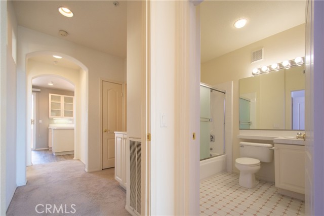 15 Riva Drive, Newport Coast CA: https://media.crmls.org/medias/3be60c90-f5d8-43cb-bafa-7864b37afdbc.jpg