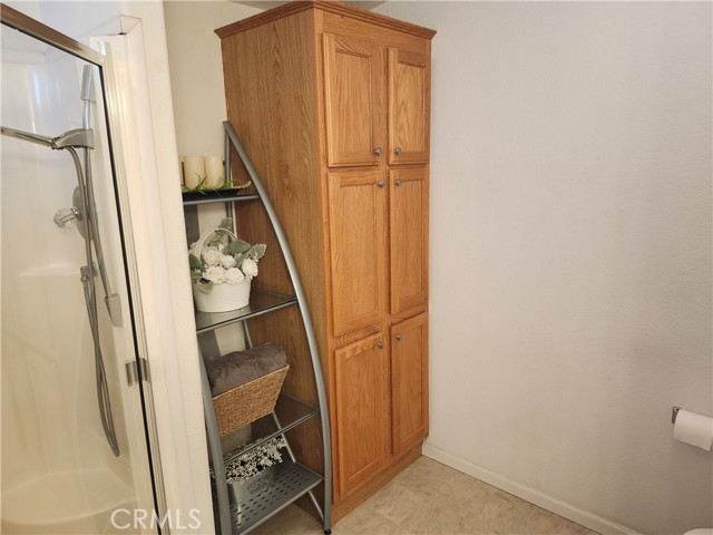 Detail Gallery Image 25 of 35 For 100 S. Westwood St #14,  Porterville,  CA 93257 - 3 Beds | 2 Baths