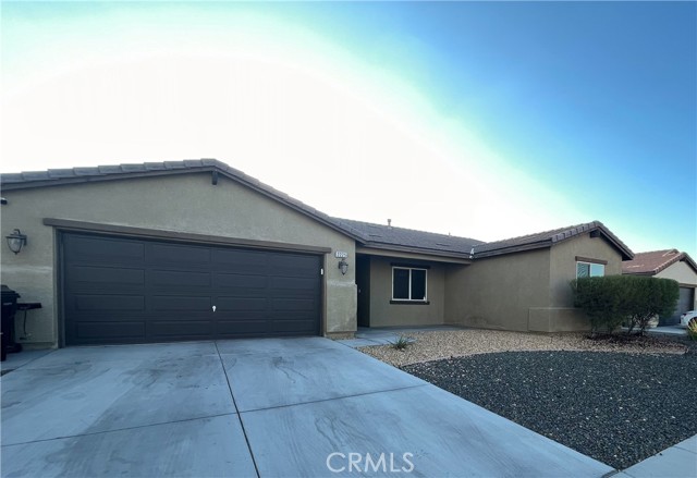 Detail Gallery Image 1 of 1 For 2225 Falcon Dr, Barstow,  CA 92311 - 4 Beds | 2 Baths