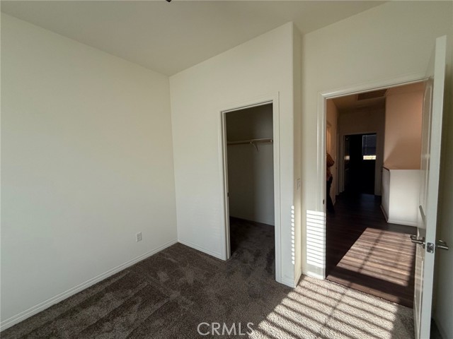 14527 Sienna Place, Eastvale CA: https://media.crmls.org/medias/3be6a2f7-16fb-40cb-ab6c-5bd2b2313ec3.jpg