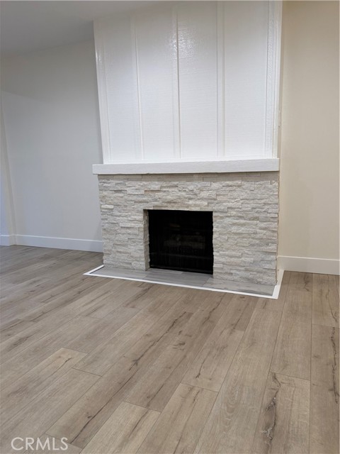 Detail Gallery Image 6 of 39 For 6275 Canoga, Woodland Hills,  CA 91367 - 2 Beds | 1 Baths