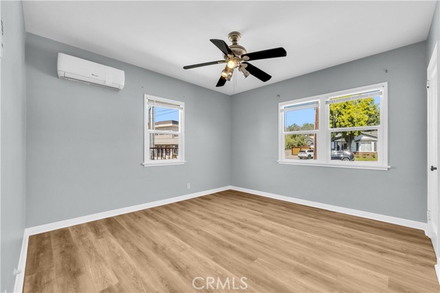 Detail Gallery Image 24 of 28 For 462 W Orange Grove, Pomona,  CA 91768 - 3 Beds | 2 Baths