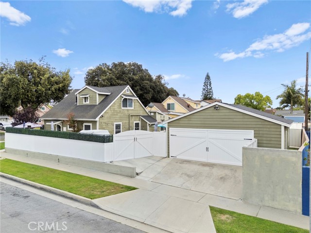 Detail Gallery Image 42 of 45 For 13003 El Moro Ave, La Mirada,  CA 90638 - 4 Beds | 2 Baths