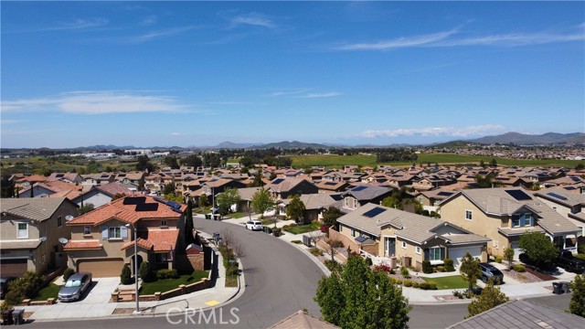 Detail Gallery Image 38 of 47 For 31107 Waterton Ct., Murrieta,  CA 92563 - 5 Beds | 3 Baths