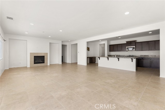 Detail Gallery Image 12 of 32 For 34852 Silversprings, Murrieta,  CA 92563 - 4 Beds | 3/1 Baths