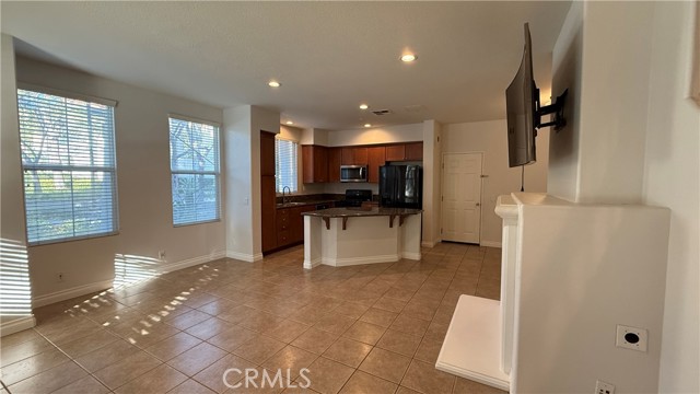 Image 4 of 47 For 31 Quartz Lane