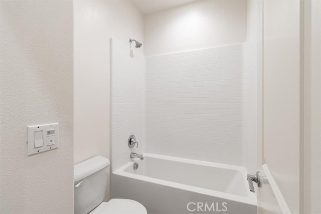 Detail Gallery Image 25 of 35 For 3126 E Painted Crescent, Ontario,  CA 91762 - 3 Beds | 2/1 Baths