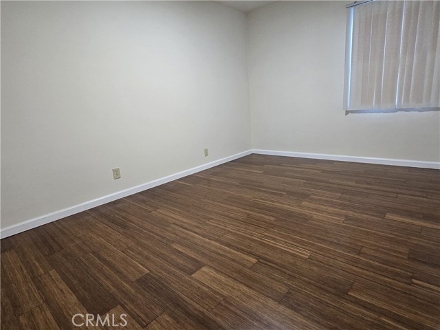 Detail Gallery Image 13 of 27 For 2944 Mayfield, La Crescenta,  CA 91214 - 3 Beds | 2 Baths