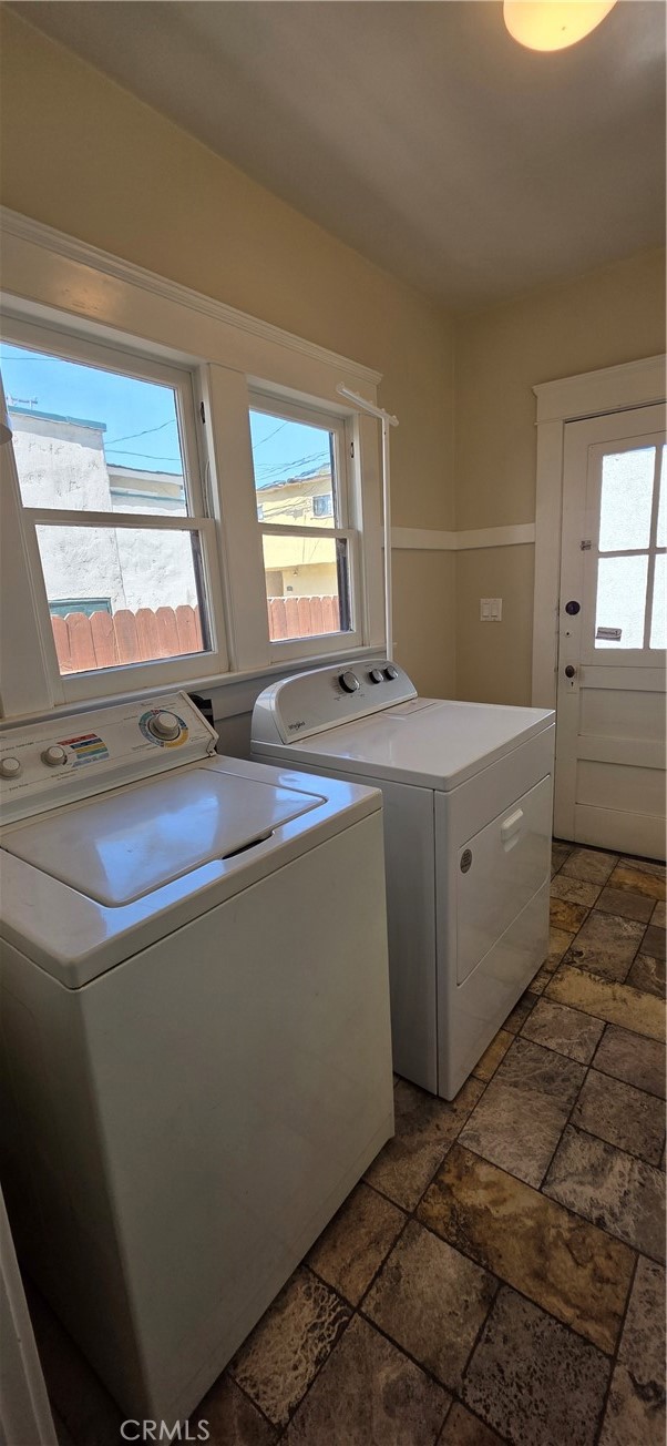 Detail Gallery Image 27 of 35 For 225 Saint Joseph Ave, Long Beach,  CA 90803 - 2 Beds | 1 Baths