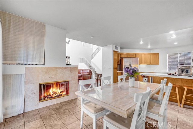 Detail Gallery Image 7 of 28 For 1744 Empty Saddle, Simi Valley,  CA 93063 - 3 Beds | 2/1 Baths