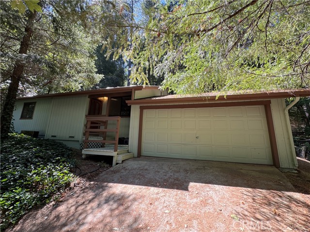 15835 Bottle Rock Road, Cobb CA: https://media.crmls.org/medias/3bee92a8-cfc5-45d5-b7ce-7a6da293e6c1.jpg