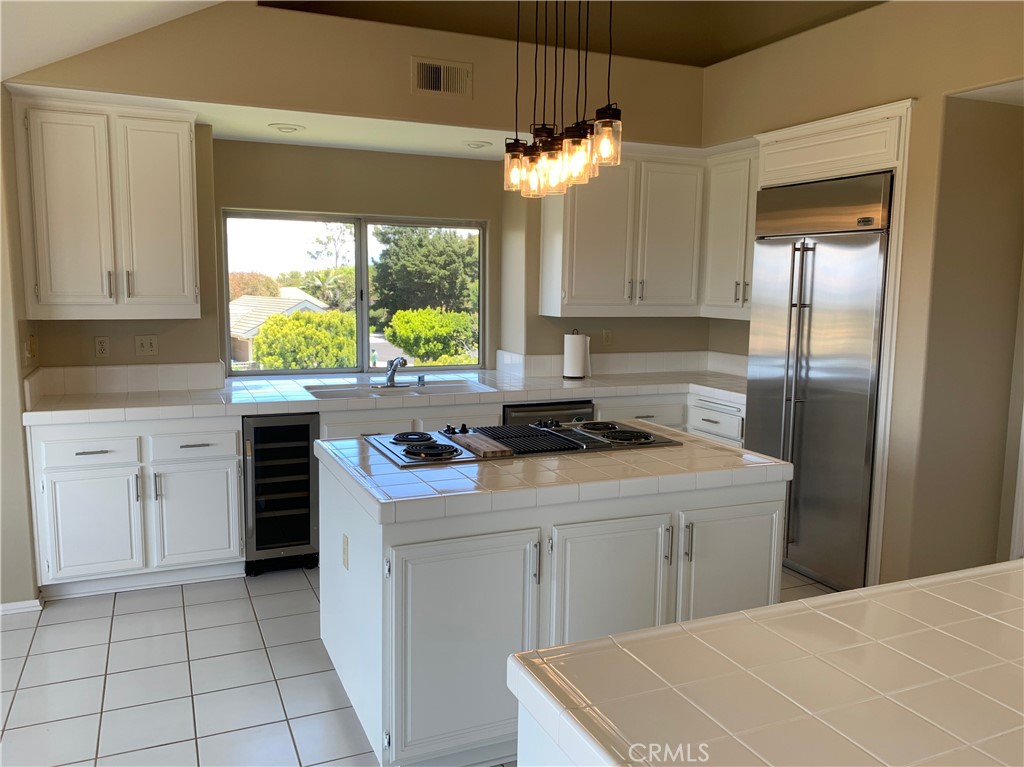 3bef067a C162 4f17 B096 413fdaa263cb