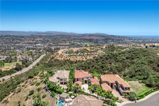 50 Vista Montemar, Laguna Niguel CA: https://media.crmls.org/medias/3bef11c0-5ba5-4946-ac65-6fa105016055.jpg