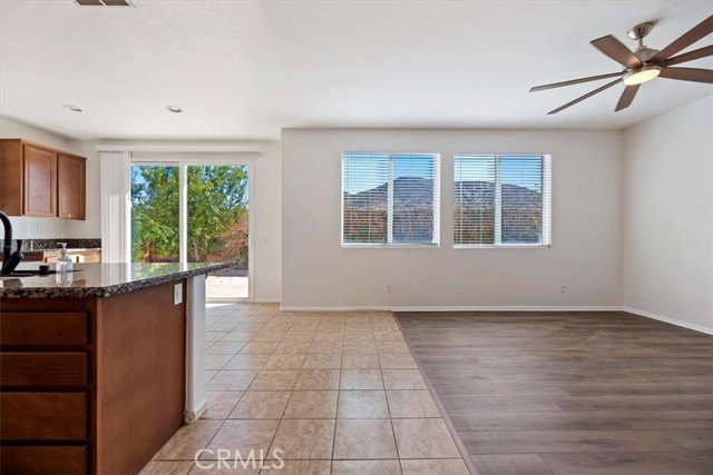 Detail Gallery Image 14 of 40 For 3147 Red Cedar, Hemet,  CA 92545 - 4 Beds | 2/1 Baths