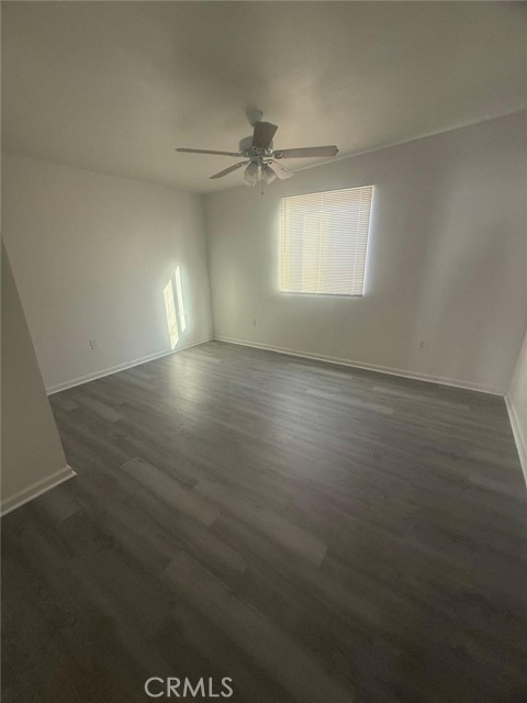 Detail Gallery Image 8 of 18 For 33013 Arbolado Ln, Lake Elsinore,  CA 92530 - 4 Beds | 2 Baths
