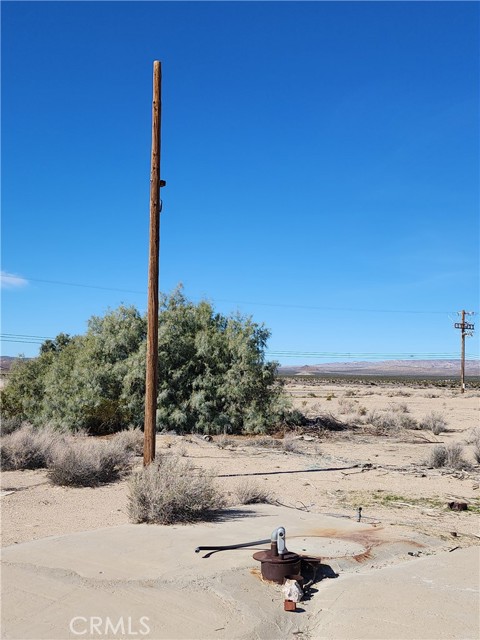 36191 Ghost Town Road, Yermo, California 92398, ,Commercial Lease,For Rent,36191 Ghost Town Road,CRHD24035053