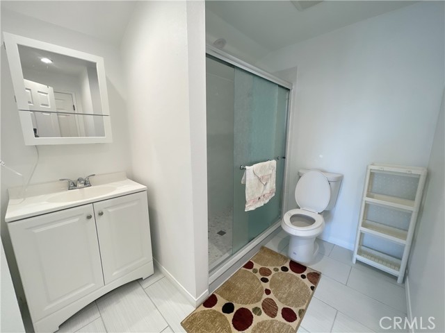 Detail Gallery Image 11 of 21 For 19153 Clymer St, Porter Ranch,  CA 91326 - 1 Beds | 1 Baths