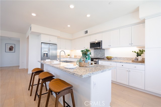 1859 S Union Street, Anaheim CA: https://media.crmls.org/medias/3bf1d513-dafd-4b53-96c8-5d236ab7bbc6.jpg