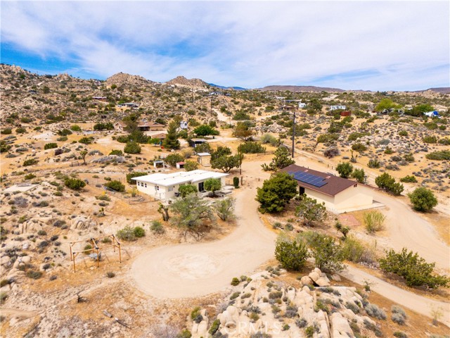 Detail Gallery Image 47 of 62 For 56833 Oakwood, Yucca Valley,  CA 92284 - 2 Beds | 2/1 Baths
