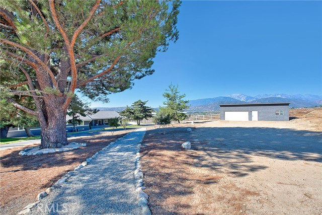 Detail Gallery Image 19 of 23 For 4101 W. Meyers Rd, San Bernardino,  CA 92407 - 4 Beds | 2/1 Baths