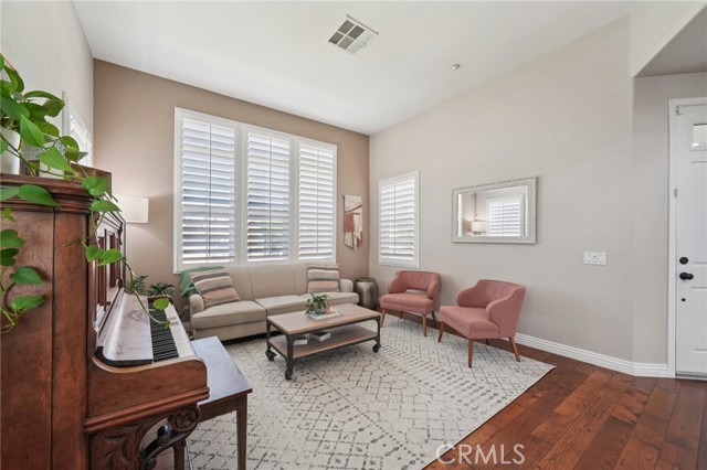 Detail Gallery Image 14 of 75 For 4805 Dovehurst Way, Fontana,  CA 92336 - 4 Beds | 4 Baths