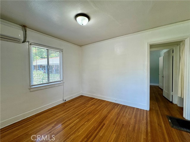 1712 Gillette Crescent, South Pasadena CA: https://media.crmls.org/medias/3bf55144-caff-4d20-911e-a231e67d582c.jpg