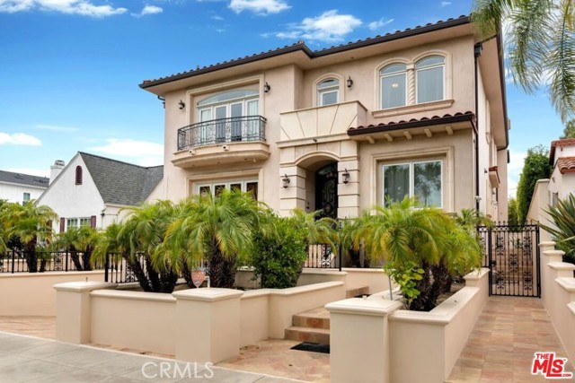 10517 Blythe Avenue, Los Angeles CA: https://media.crmls.org/medias/3bf61c4c-b808-46b8-aaba-6e8fe54551d0.jpg