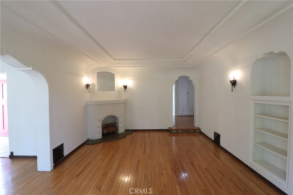 MLS #PW25228968 image #5