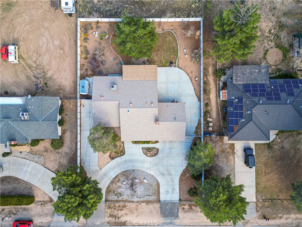 https://media.crmls.org/medias/3bf6b665-1e0d-4364-8eac-58baa364e901.jpg?preset=X-Large