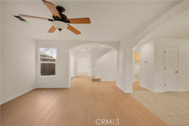 Detail Gallery Image 8 of 35 For 2342 N Juleston Dr, Santa Maria,  CA 93458 - 7 Beds | 3 Baths