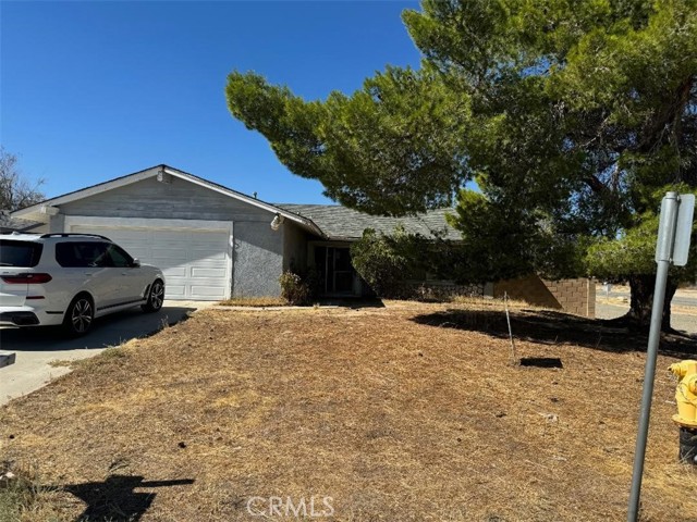 Detail Gallery Image 1 of 1 For 10621 Applewood Dr, California City,  CA 93505 - 3 Beds | 2 Baths