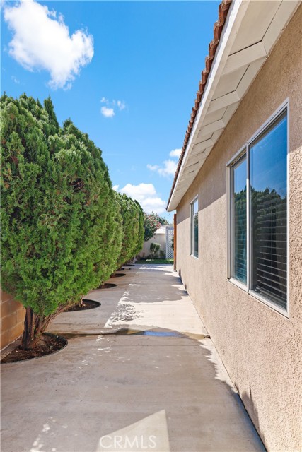Detail Gallery Image 29 of 36 For 13681 Lexus Ln, Fontana,  CA 92335 - 4 Beds | 2 Baths