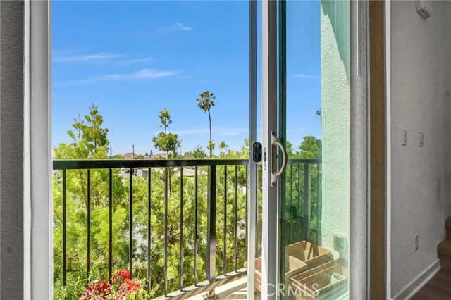 Detail Gallery Image 18 of 33 For 3540 W Savanna St, Anaheim,  CA 92804 - 2 Beds | 2/1 Baths