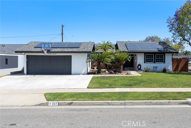 327 E Woodstock Ave, Orange, CA 92865