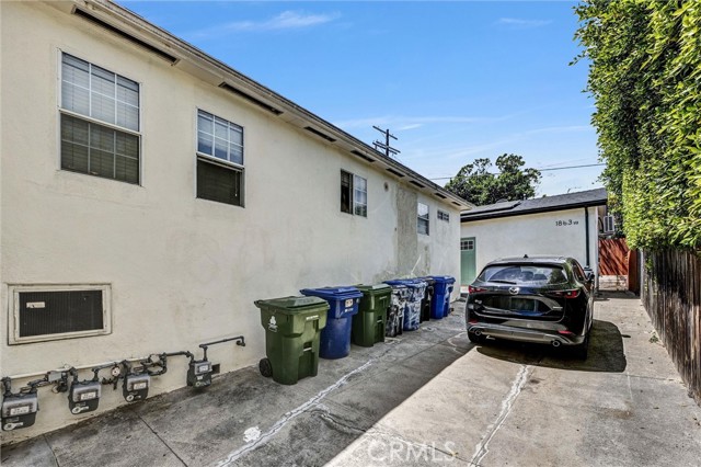 Detail Gallery Image 5 of 33 For 1861 S Redondo Bld, Los Angeles,  CA 90019 - – Beds | – Baths